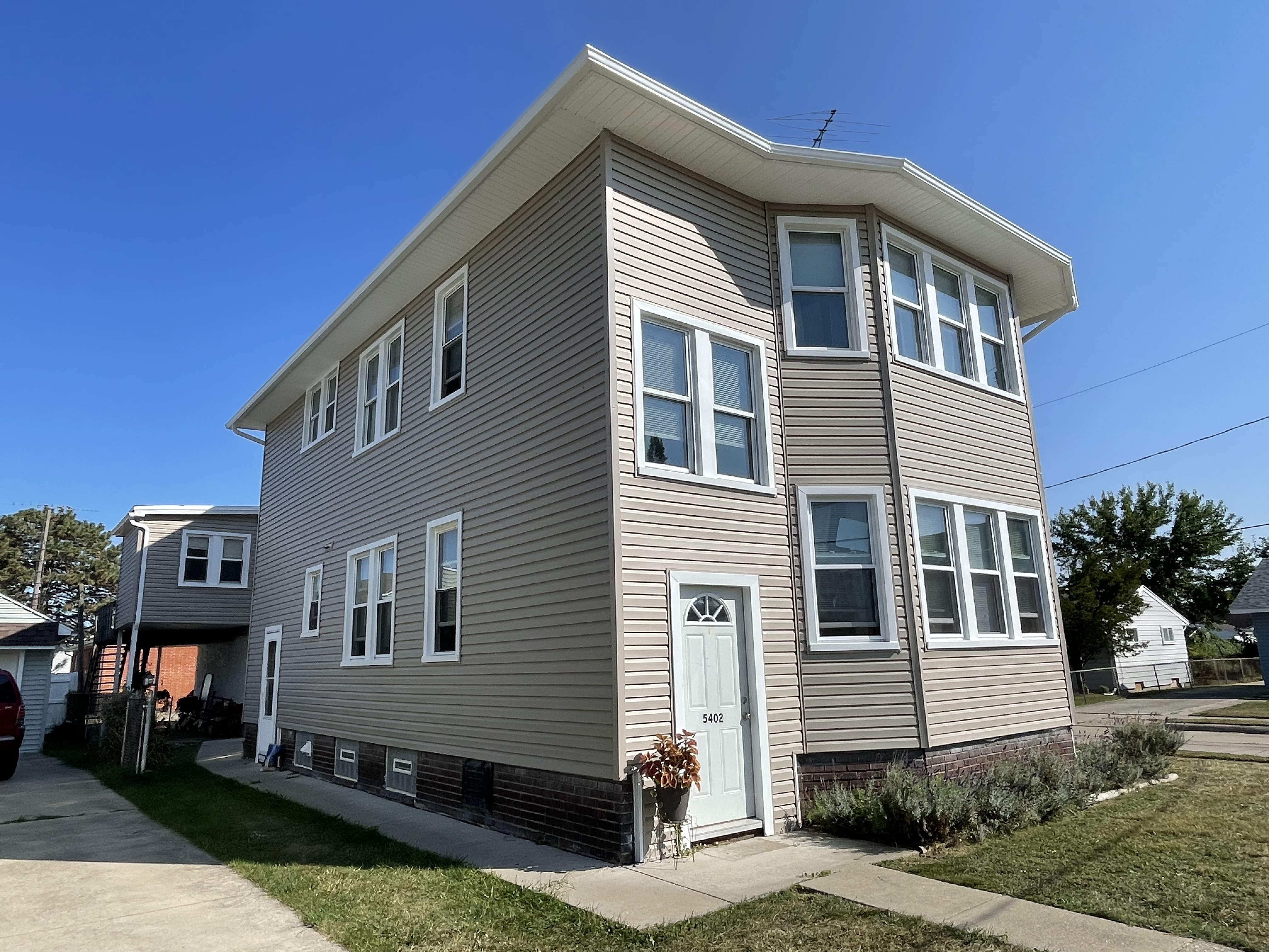 Website gutter pic 3